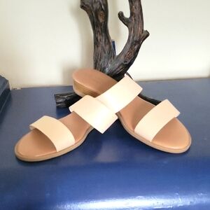 Elegant Cream Women's Sandals